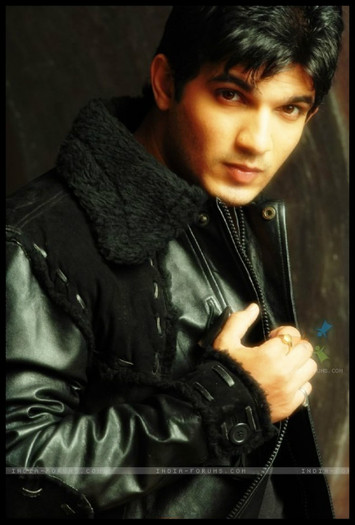  - xx-Arjun Bijlani-xx