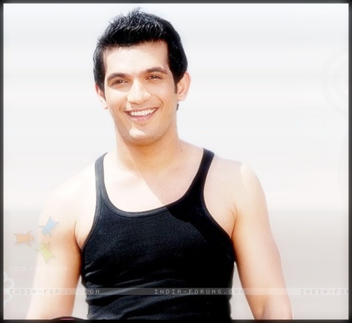  - xx-Arjun Bijlani-xx