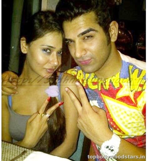 sara-khan2 - SARA KHAN NEW PIC 3