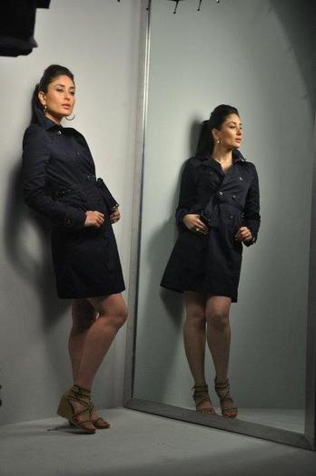 6 - KAREENA KAPOOR