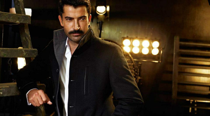 230577_402339603167366_2140794131_n - Ezel-Kenan Imirzalioglu 2012