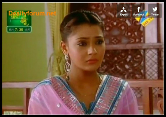 92-tile - SARA KHAN NEW PIC 3