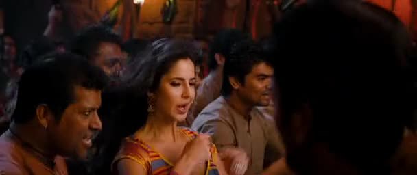 vlcsnap-00119 - Chikni Chameli