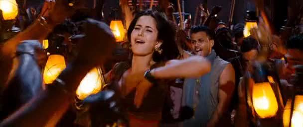 vlcsnap-00255 - Chikni Chameli