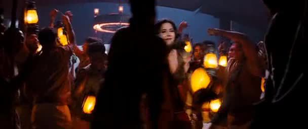vlcsnap-00260 - Chikni Chameli