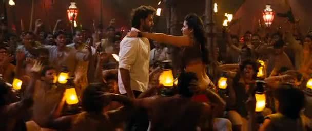 vlcsnap-00314 - Chikni Chameli