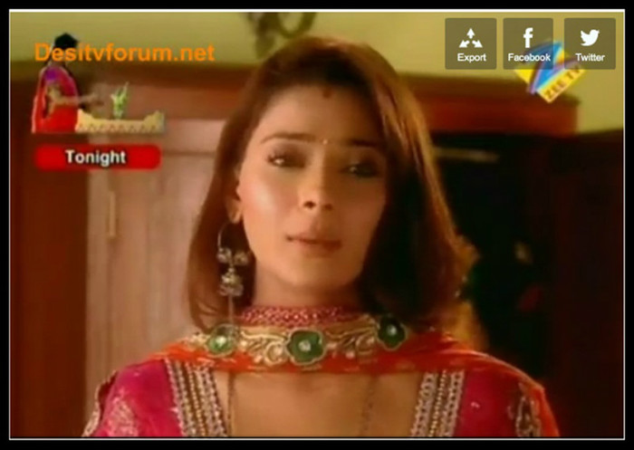 21-tile - SARA KHAN NEW PIC 3