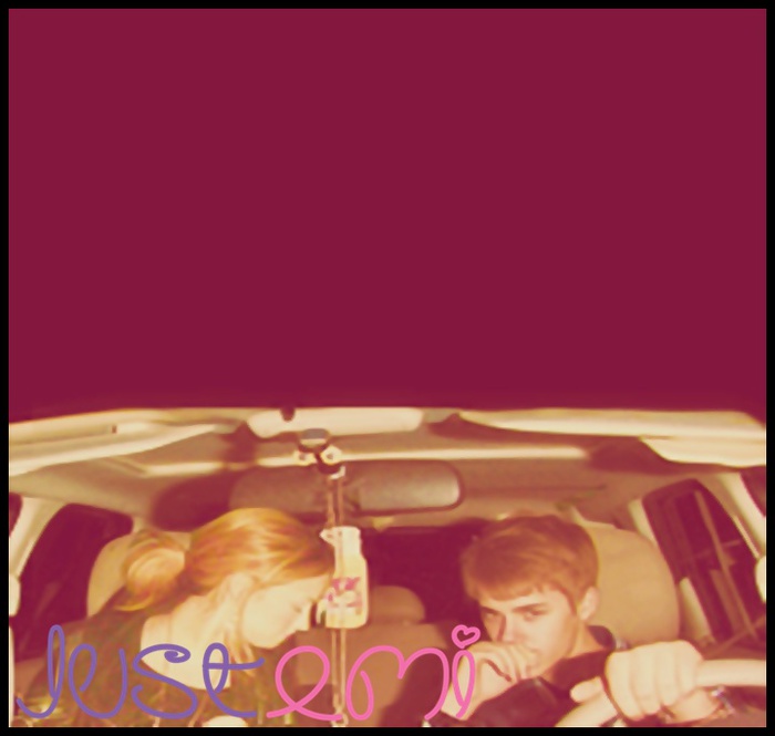 H: Daca stiam in ce ma bag... [ip] J: E ok...