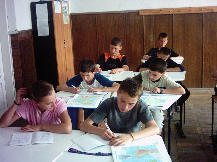 PHOT0168 - elevi 2006