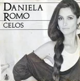 imagesCAO7VK3I - Daniela Romo