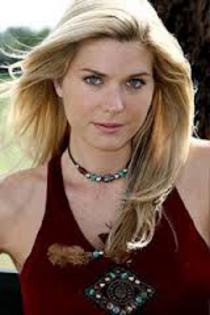 imagesCAL14P7U - Sonya Smith