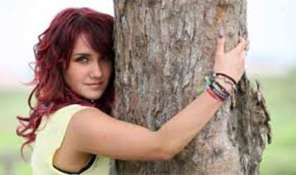imagesCATKSC69 - Dulce Maria