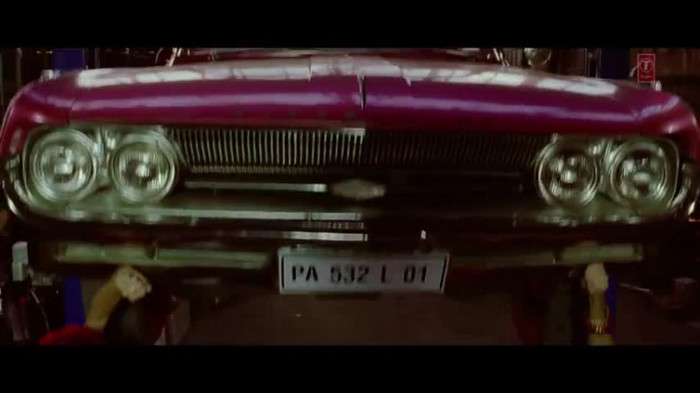 vlcsnap-00222 - Make Some Noise - Desi Boyz