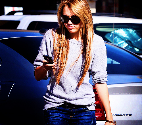 . tumblr with . Miley (9)