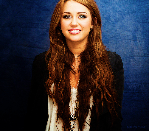 . tumblr with . Miley (10) - 0x - Tumblrs - with - Miley