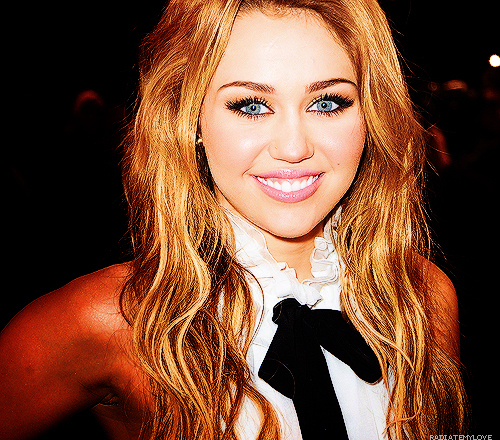 . tumblr with . Miley (11) - 0x - Tumblrs - with - Miley