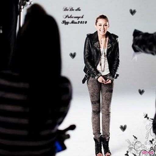 miley cyrus 001 (25)