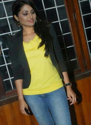  - Hina Khan Personal Pics 2012