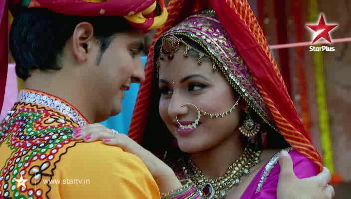 401374_370930406318428_1037846183_n