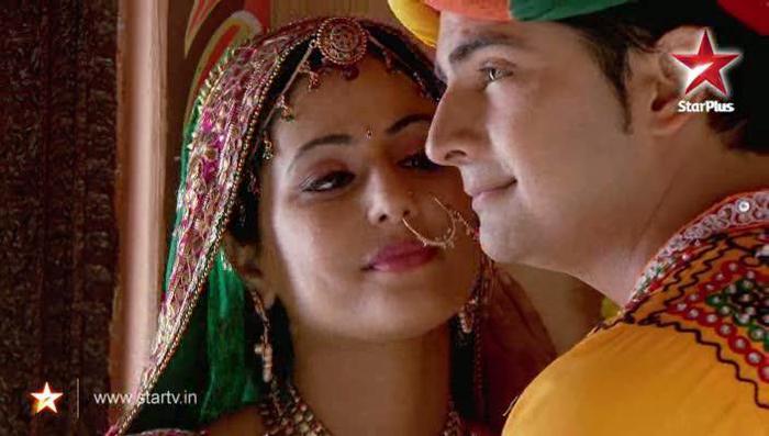 419461_370930792985056_398312864_n