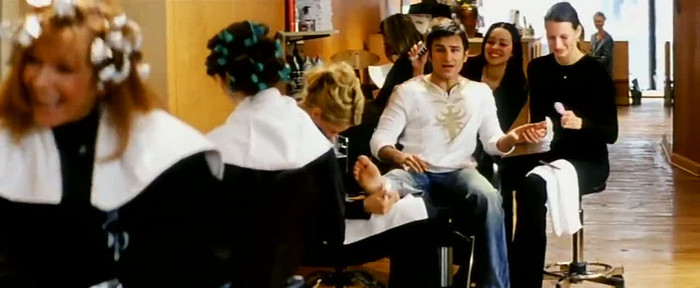 vlcsnap-00270 - Kuch Tu Hua Hai