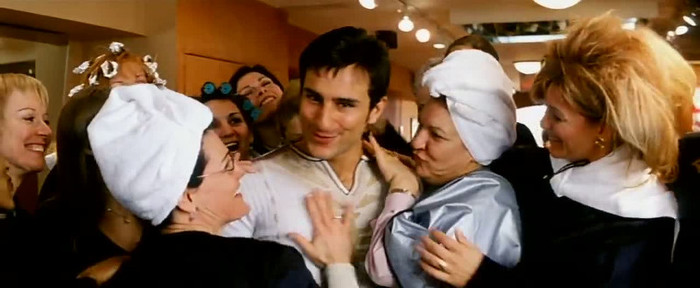 vlcsnap-00283 - Kuch Tu Hua Hai