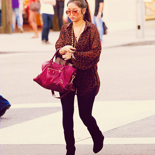 tumblr_maph8qeVRn1ry9e1po1_500