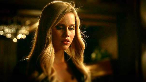 macaar am o scuuza :)) [ ii da un kiss pe obraz ] - Episode - 01