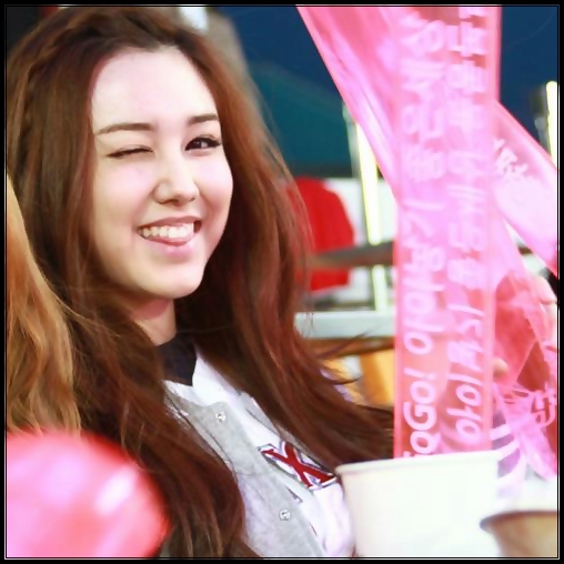 ~> ke.Ke...oppa...[ii da un pwp pe obraz]...Merci..merci.:d
