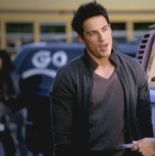 ღ. am crezuth k esty #karo... cf?#b