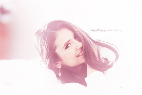 - sed = stau=]] #Ty.. pe cine sugi Klaus?:]]:>