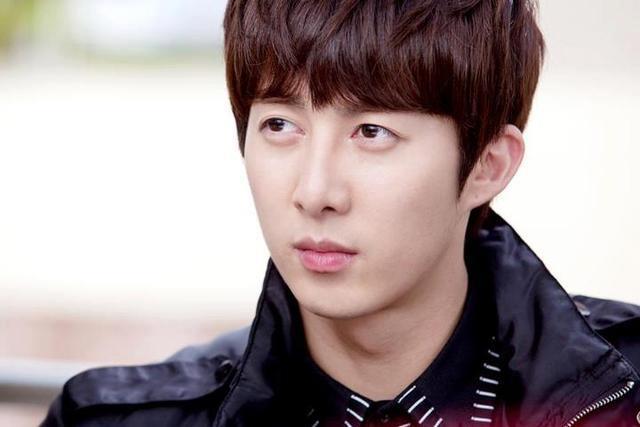 ღ Kim Hyung Jun ღ