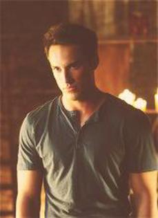 ღ. bantuie careva pe aiky sau sunth alone;_?