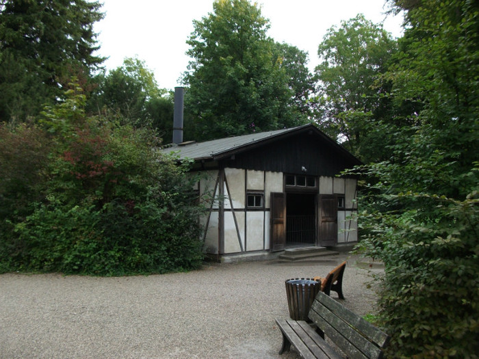 primul crematoriu - Lagarul de concetrare Dachau