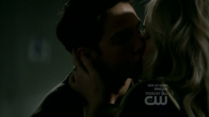 ღ. ba nup...eu mai multh k thyne;_>^kiss lung^