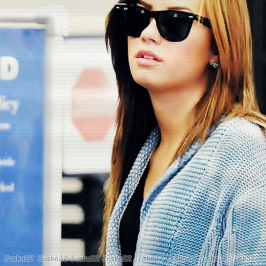 .:O  ( I.G. Comploteaza cu Cap-De-Sobolan sa ne distruga ? .:O )