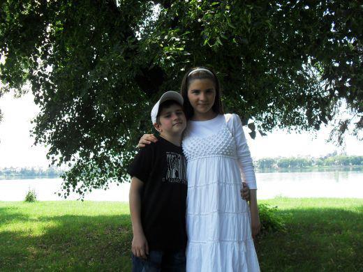 292686_341561565902267_663568329_n