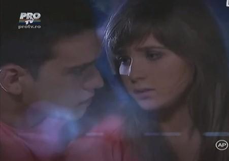 538813_220796614715036_1325437580_n - xxCristina si Vladxx