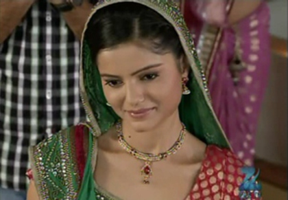 radevkanha5 - RUBINA DILAIK NEW 6