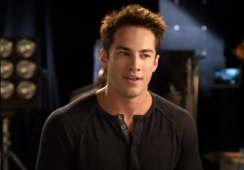 ღ. eu am inteles lucru astha nu`i nevoie sa te agity;_> ^kiss^