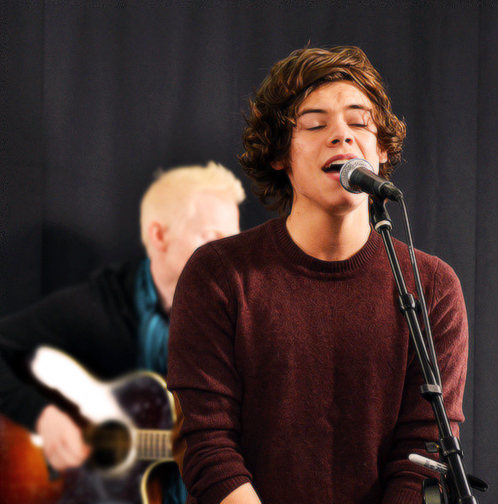 tumblr_mbdzbl2MAn1rpn9ito1_500 - One Direction
