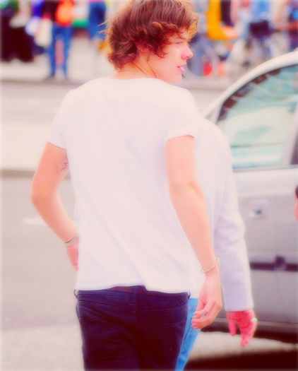 tumblr_mbdztpPqXz1qmrqcko1_500 - One Direction