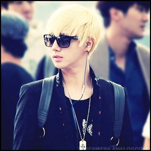  - k -x- Kim Jong Woon - Yesung - k