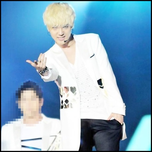  - k -x- Kim Jong Woon - Yesung - k