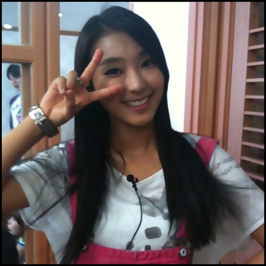 ^^..Nu iti face griji, bye Ren :-h :)) pff..*se intinde pe iarba*.. - PARK 5