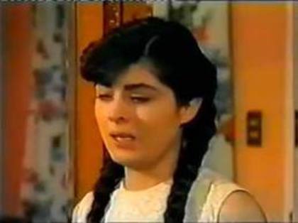 imagesCAYFI30D - Victoria-Victoria