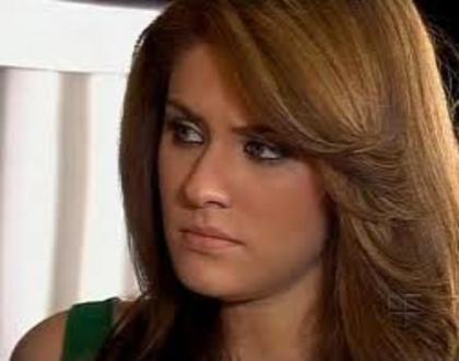 imagesCALOO2JK - Alejandra Lazcano