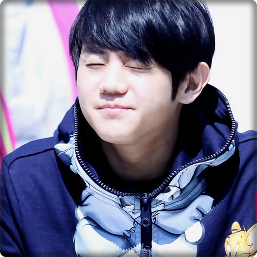 ` Am niste treaba la CUBE...ma intorc intr`un sfert de ora...Bye...[hug Bora|pleaca]