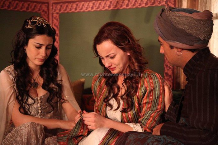 184751_168095739909615_53426_n