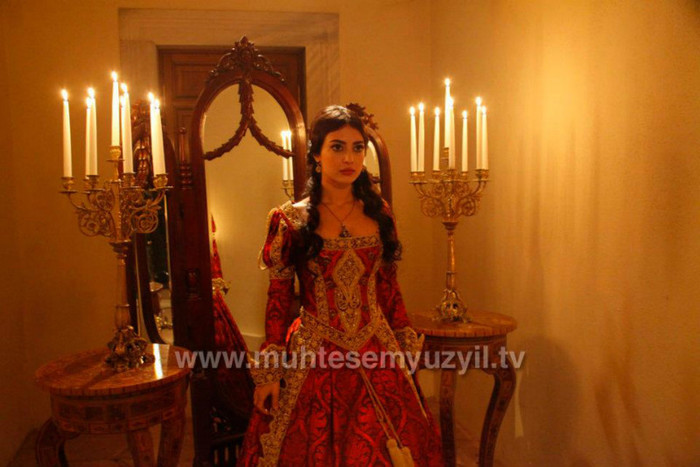 393208_271254776260377_537272742_n